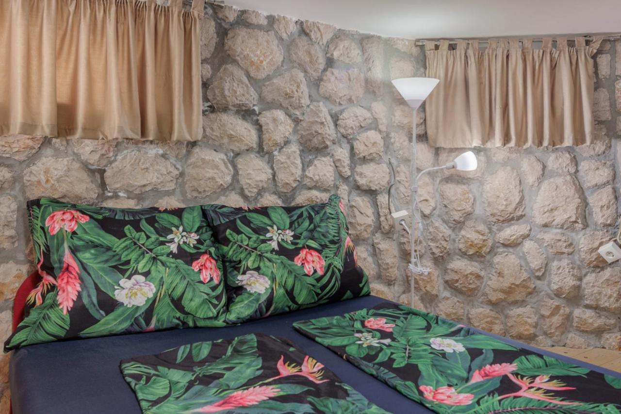 Apartment Tommi *